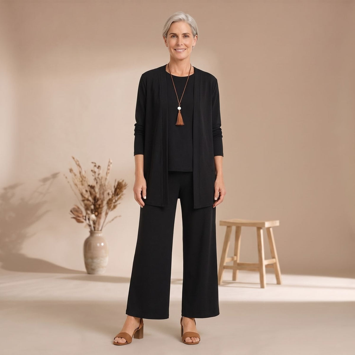 Herminia – Komplet z kardiganem i spodniami culotte – Czarny