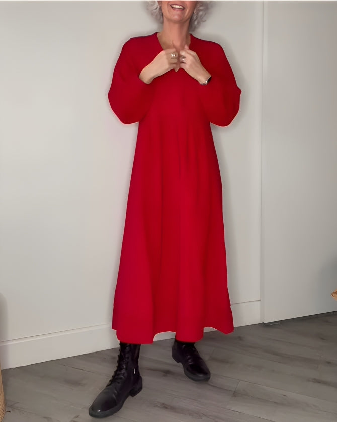 Wanesa – Długa sukienka z dekoltem V i długim rękawem – Czerwony