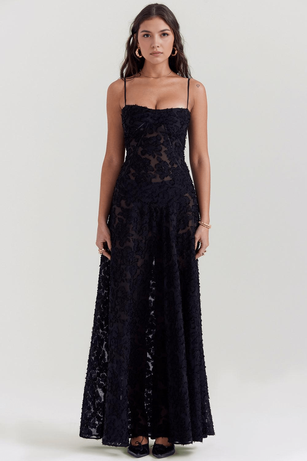 Sukienka maxi damska – długa, zwiewna sukienka letnia | elegancki casualowy krój – Czarny