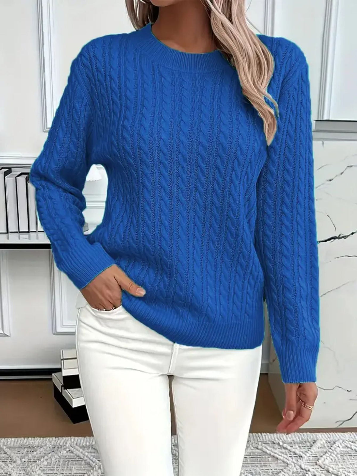 Lucyna – Sweter w warkocze z okrągłym dekoltem – Niebieski
