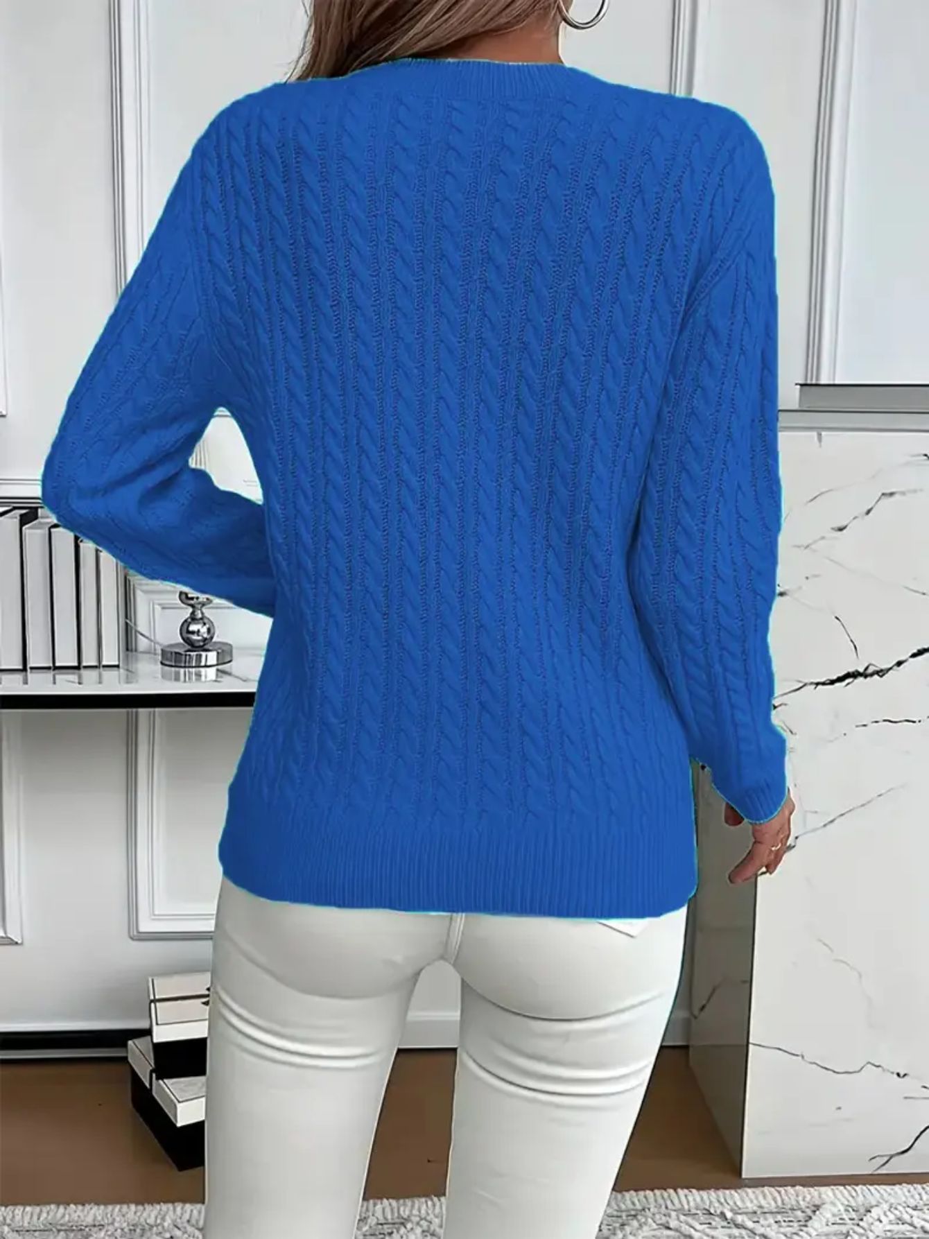 Lucyna – Sweter w warkocze z okrągłym dekoltem