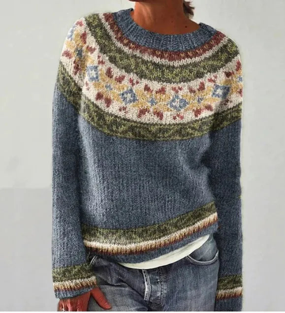 Wirginia – Sweter oversize z żakardowym wzorem przy dekolcie – Szary w gwiazdki