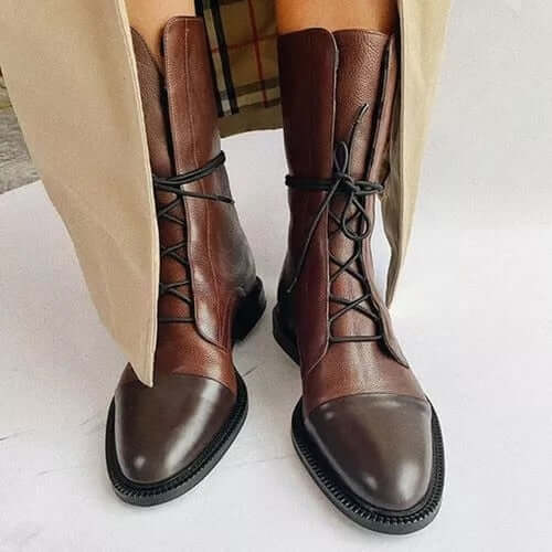 Mścisława – Sznurowane botki w stylu vintage z ociepleniem – Brązowy