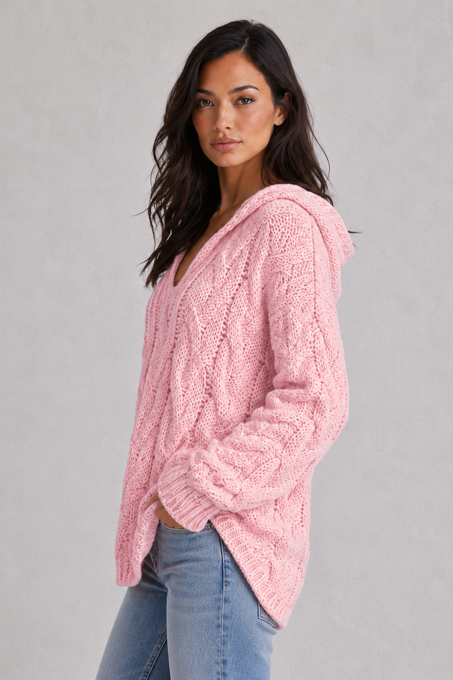 Pelagia – Sweter oversize z kapturem i warkoczowym splotem
