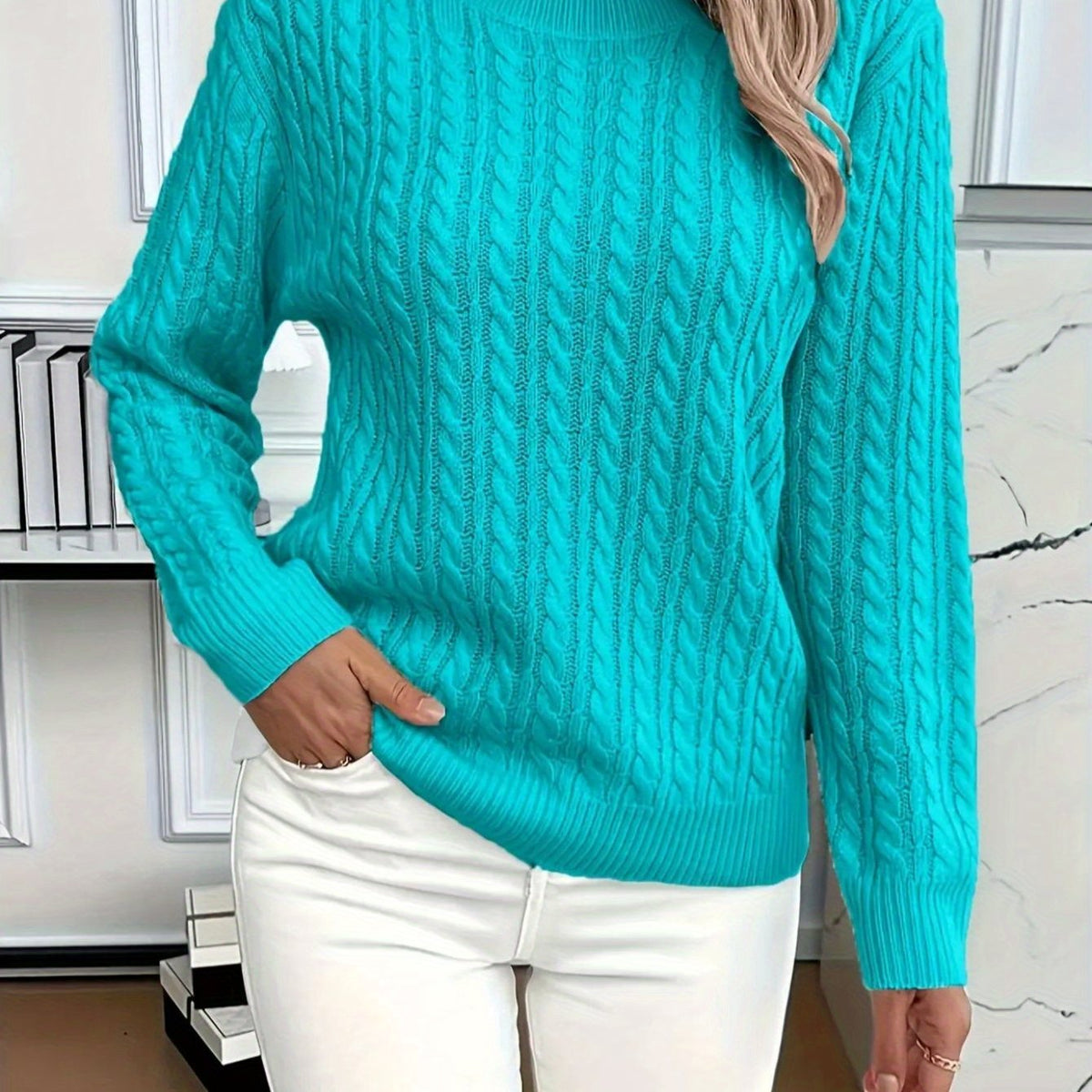 Lucyna – Sweter w warkocze z okrągłym dekoltem