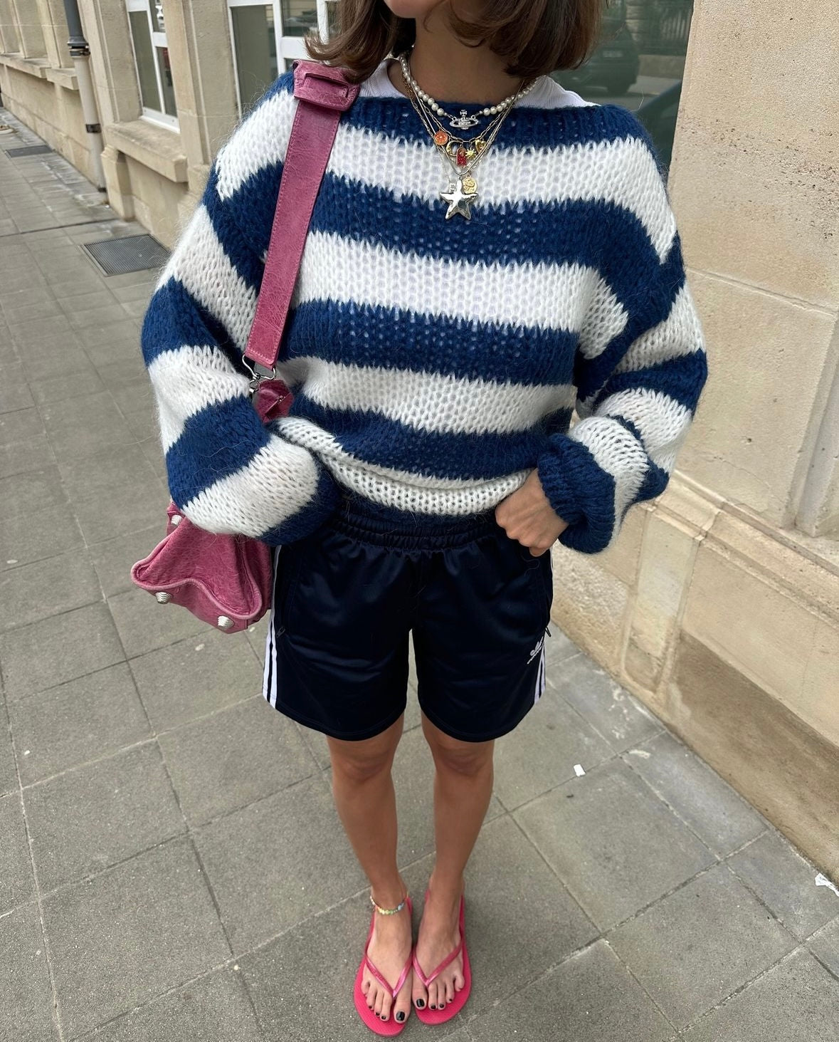 Honorata – Sweter oversize w paski z okrągłym dekoltem