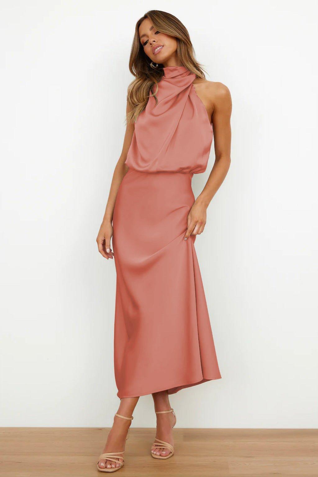 Sukienka maxi damska – satynowa sukienka z dekoltem typu halter, lejąca się | elegancka długa suknia wieczorowa – Koralowy