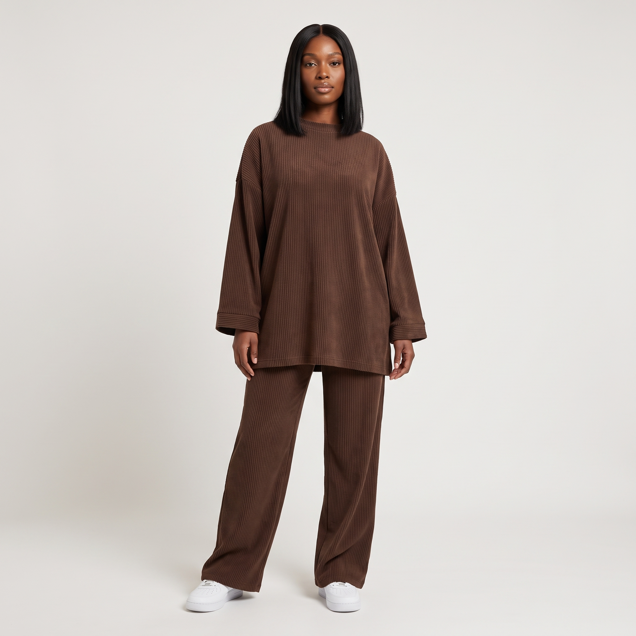 Ingrid Prążkowany Komplet Loungewear – Oversize Top i Szerokie Spodnie – Brązowy