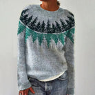 Wirginia – Sweter oversize z żakardowym wzorem przy dekolcie – Niebieski w drzewka